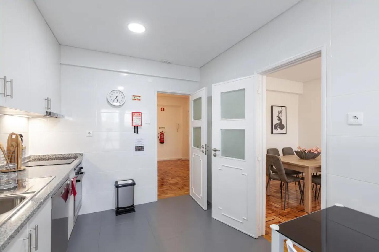 Old Market Apartment Guimarães Extérieur photo